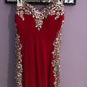 Red prom dress